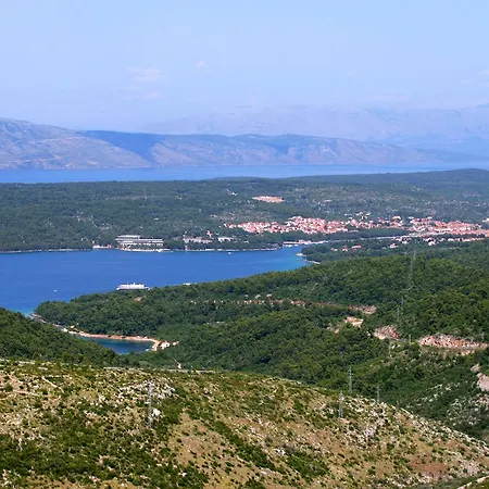 Stari Grad 5730a Stari Grad (Hvar)